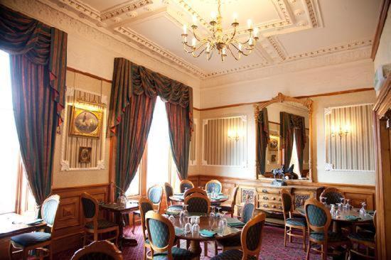 The Grand Hotel Lerwick Extérieur photo